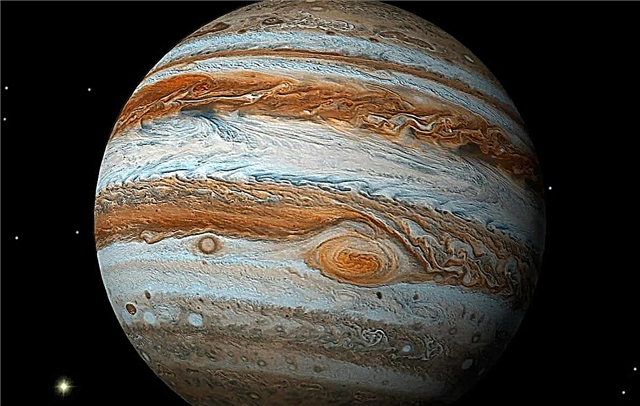Jupiter: beskrivning, struktur, egenskaper, intressanta fakta, foton och video