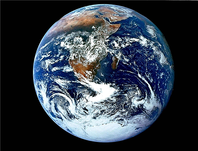 Comment est née la terre? Description, illustrations, vidéo