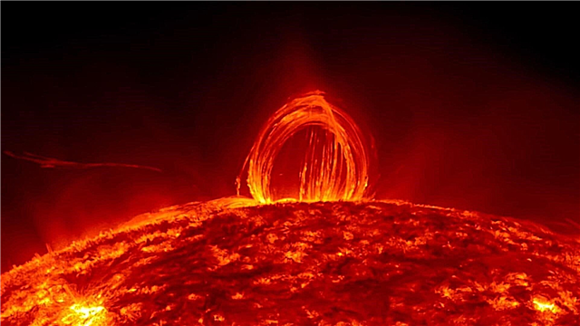 Os astrónomos descobriram uma explosão magnética rara no sol