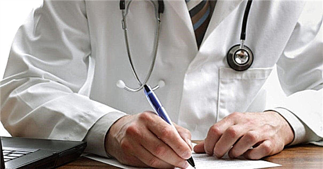 Kodėl gydytojai paprastai turi neįskaitomą rašyseną?